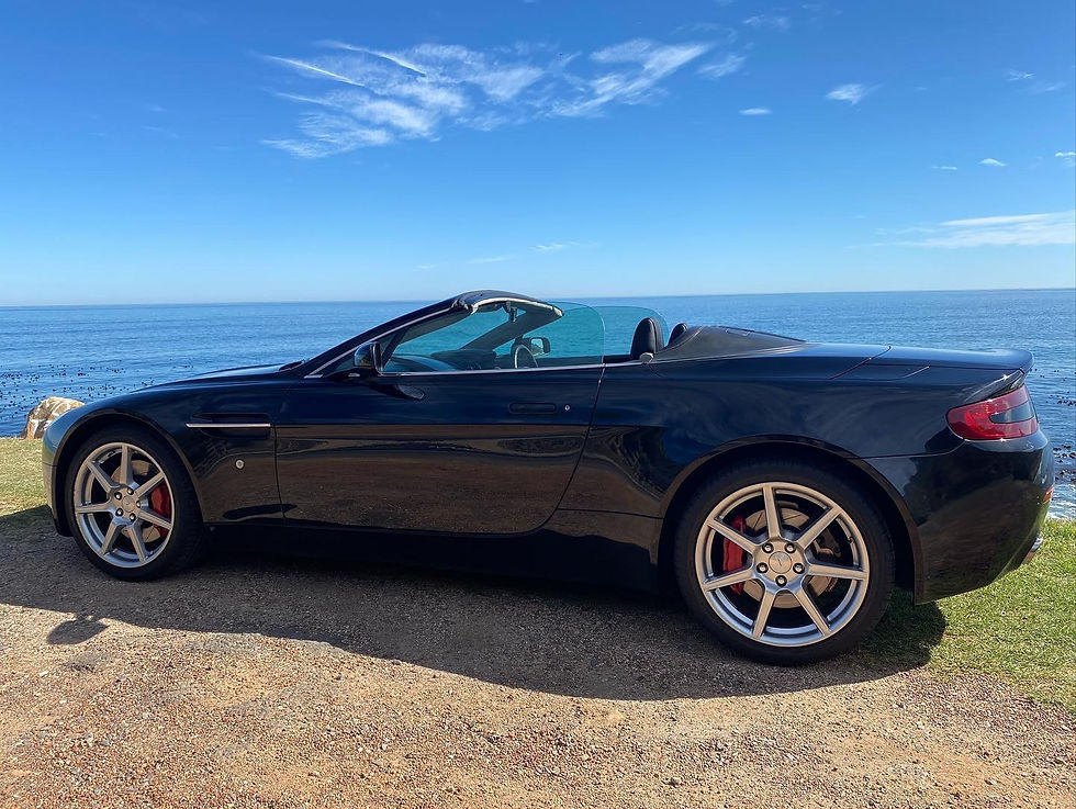 Thumbnail: Aston Martin Vantage V8 Roadster