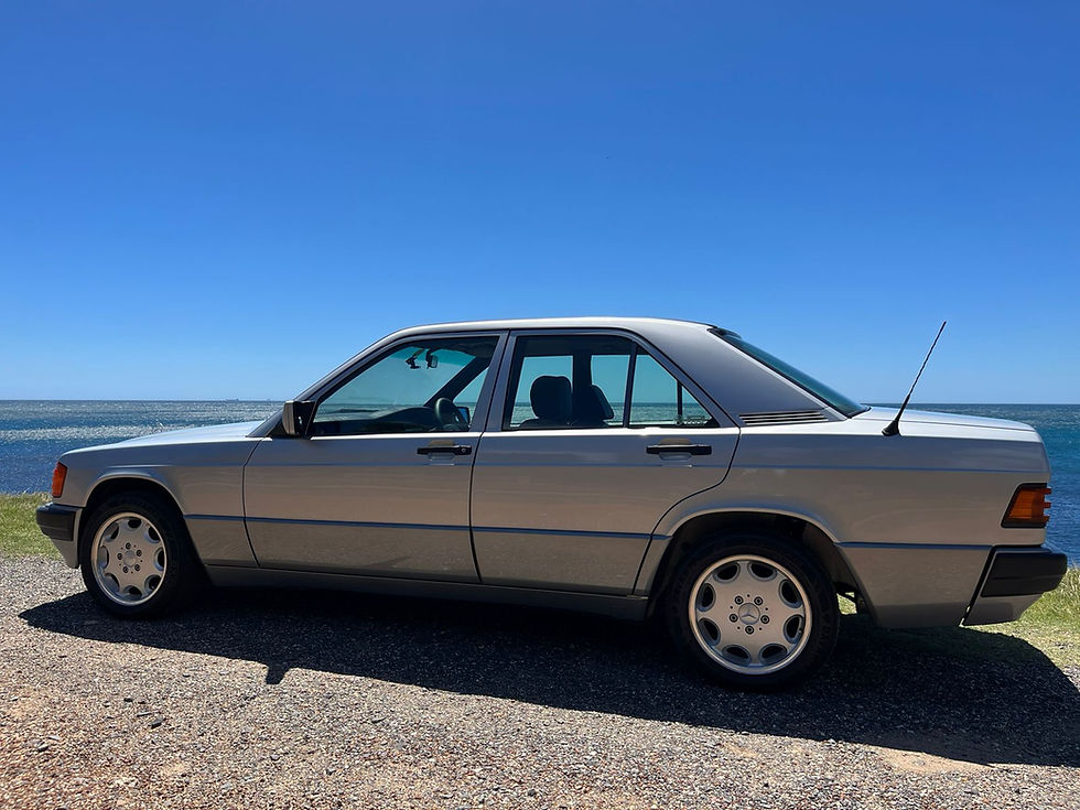 Thumbnail: Mercedes-Benz 190E