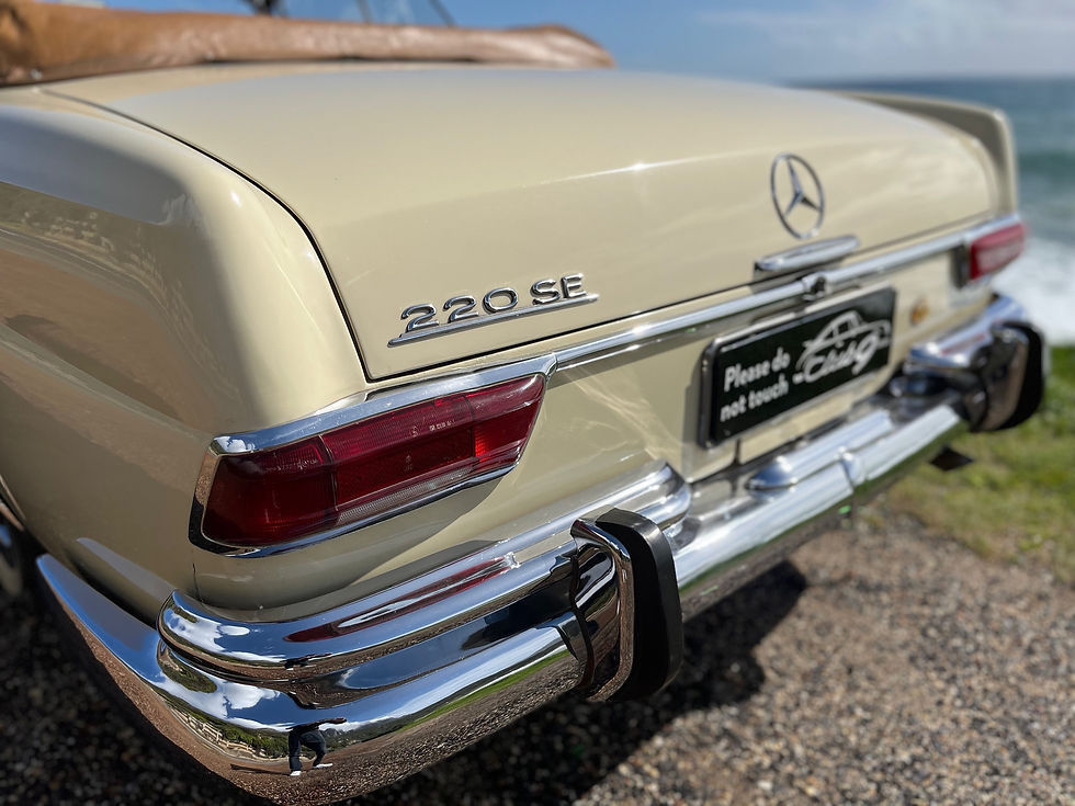 Thumbnail: Mercedes-Benz 220 SEB