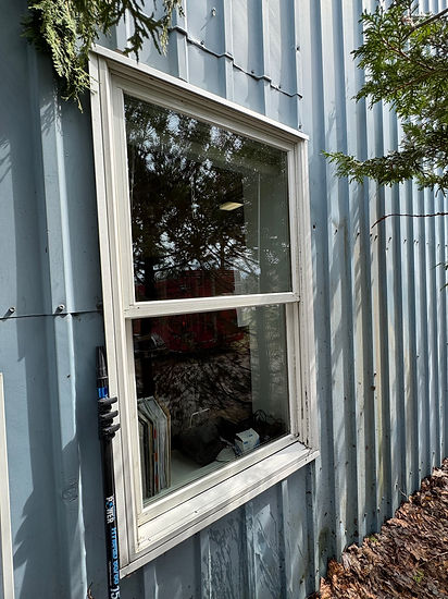 burlington-window-cleaning-clean-window.jpg