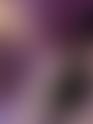 윤잉 Yoonying Patreon 할로윈 서큐버스 19금 ASMR – 블랙 스트랩 란제리와 스타킹, 악마 뿔을 착용하고 침대에 엎드린 모습