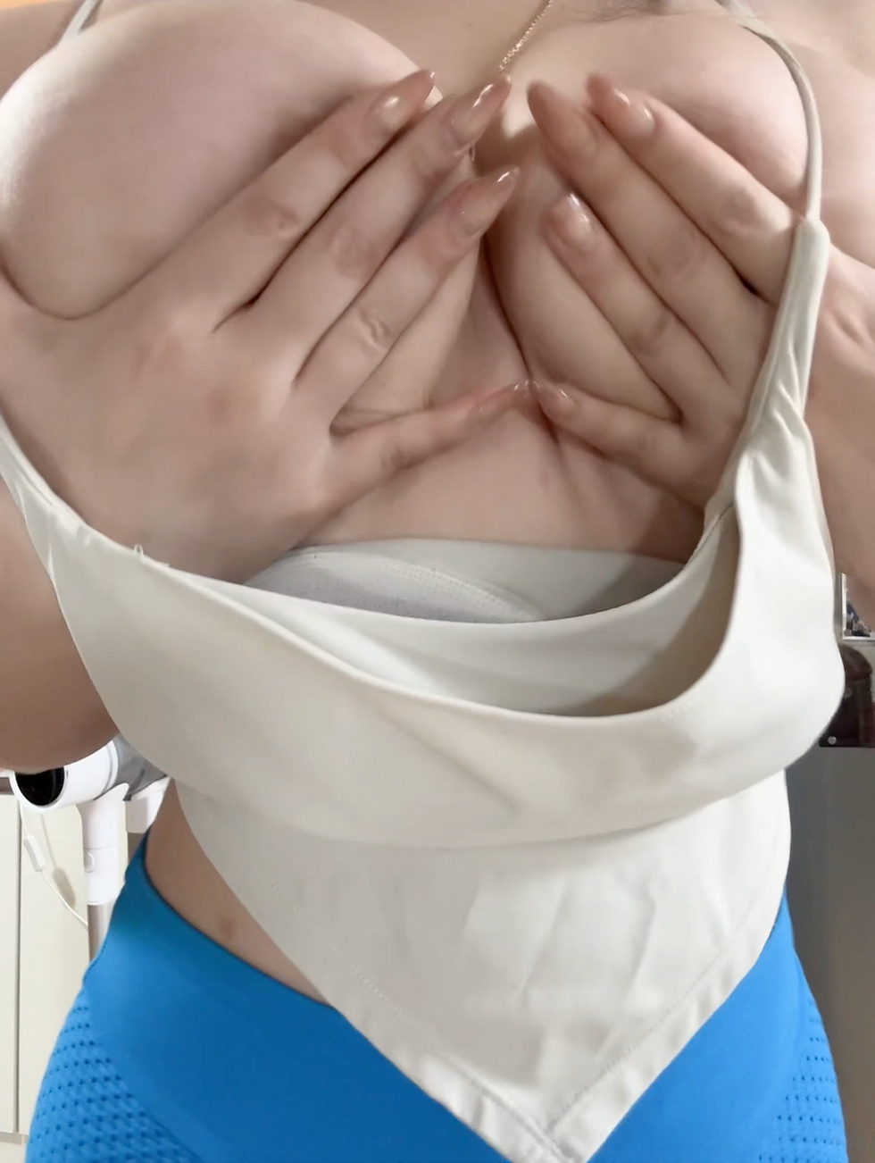 GOPA lifting her bra and exposing brown nipples up close during Likey PPV