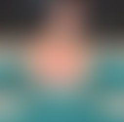 Yonu1201 욕조 안에서 상반신 노출하며 카메라를 바라보는 모습