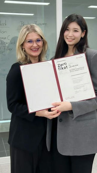 이희은 Hee-eun Lee " Throwback "