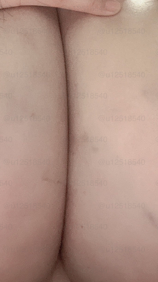 탱글다희 유두&유륜 노출 – 팬트리 사상 최고의 누드 포토