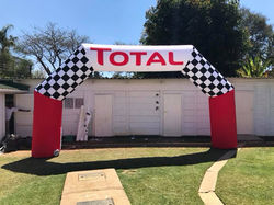 41093660_2220282424680401_59528227094559