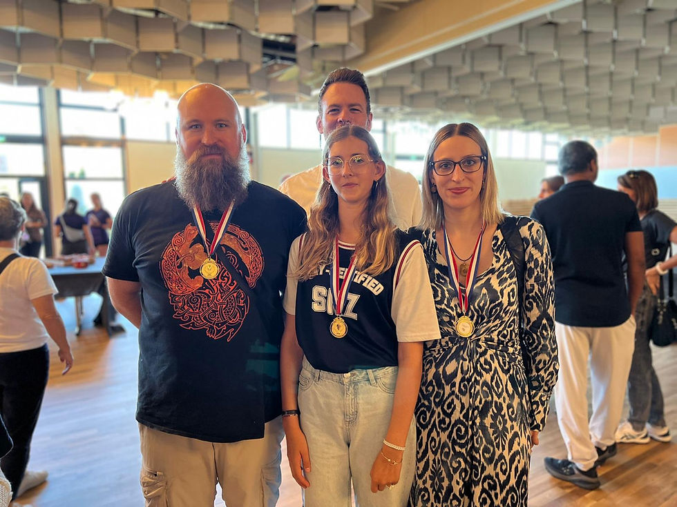 Ce samedi 20 septembre 2025, le Centre Sportif et Culturel de Fegersheim a vibré au rythme de la Cérémonie des Sportifs Méritants, un rendez-vous annuel organisé par la municipalité pour récompenser les athlètes et équipes ayant brillé au cours de la saison sportive 2024/2025.