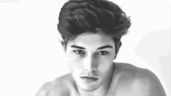 a3cb4d9f63674a74e0393ddb8c5ab2ec-1.gif