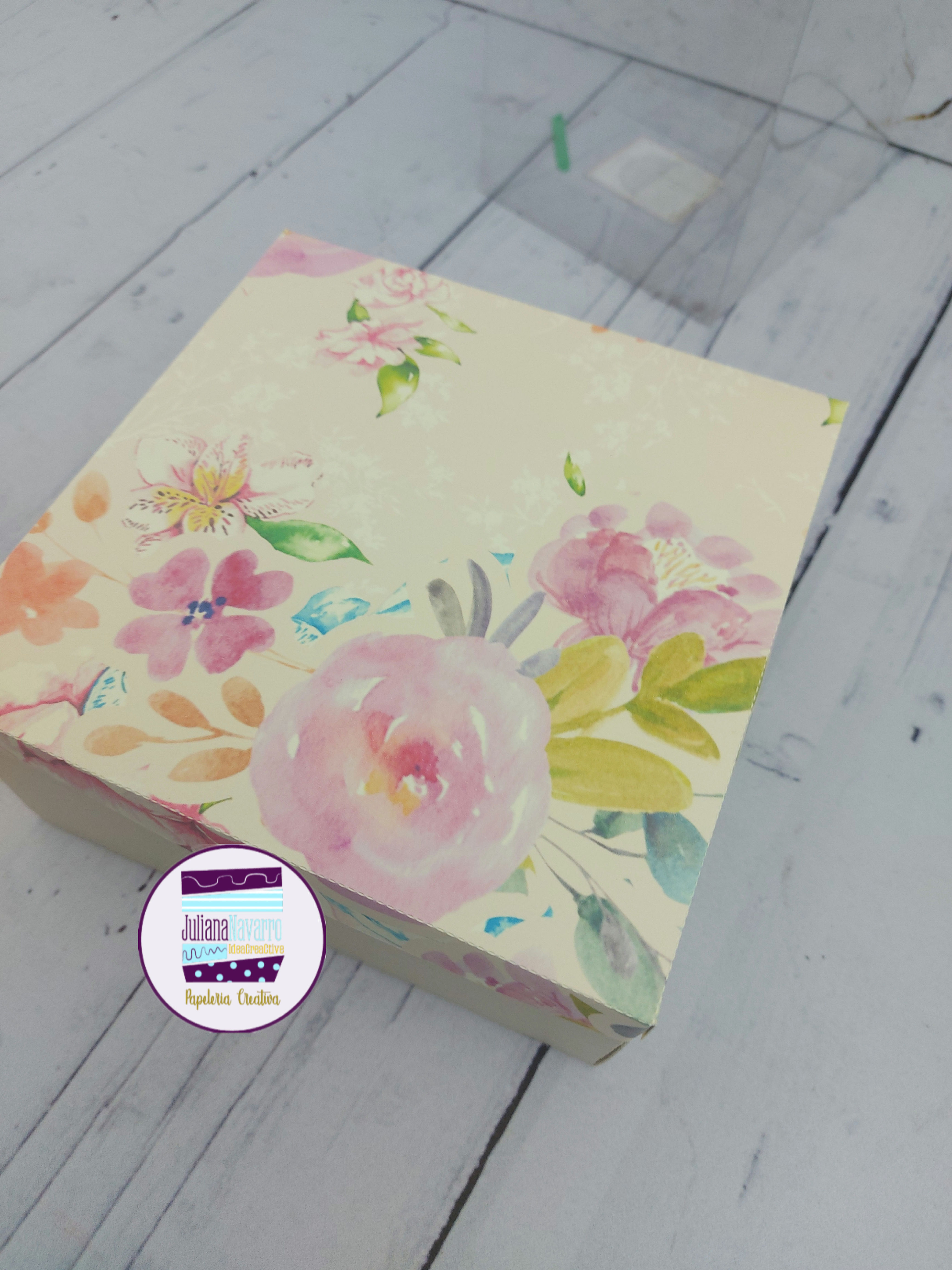 Caja para 4 cup cakes