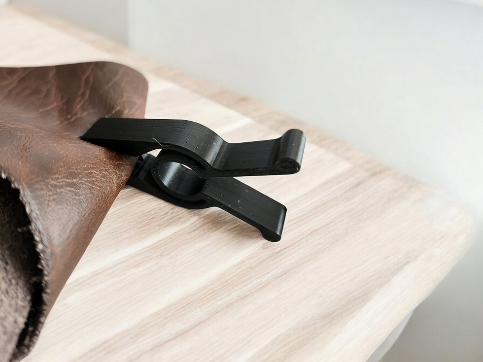 Thumbnail: Spiked Clamps