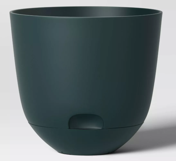 Self-Irrigating Pots