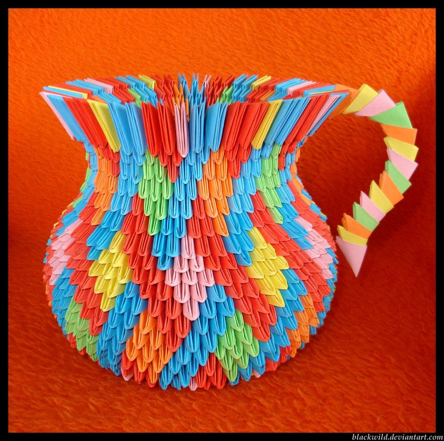 origami_vase_with_ear_by_blackwild