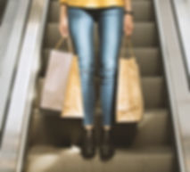 Jente Holding Shopping Vesker