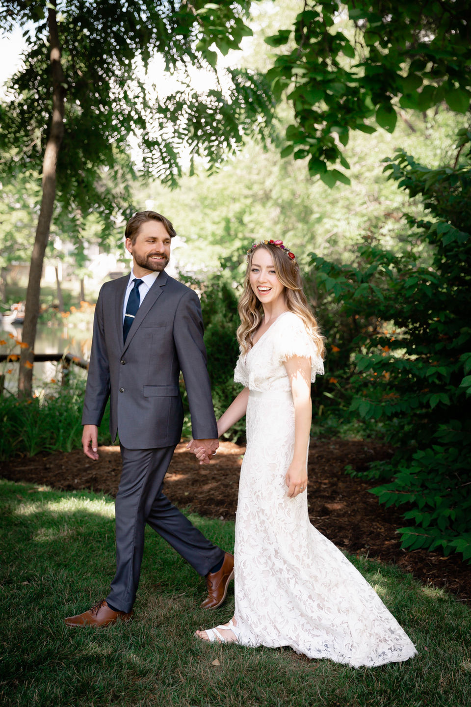 June and Holly Photography