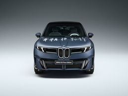 「BMW 彩色可變色電子紙概念車」COMPUTEX 2026 震撼亮相