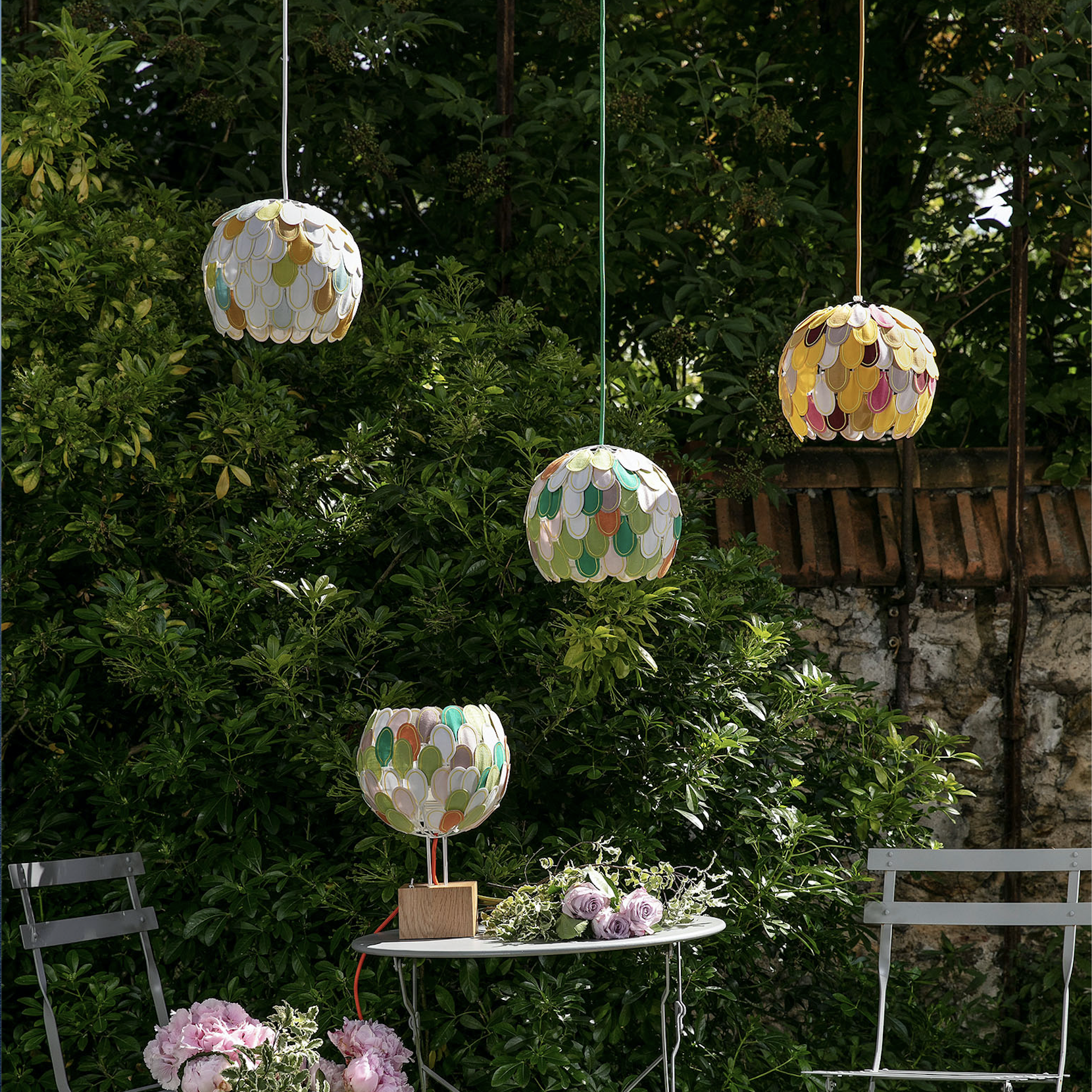 Lampe Olea suspension, Millie Baudequin, luminaire chic et éco-responsable.