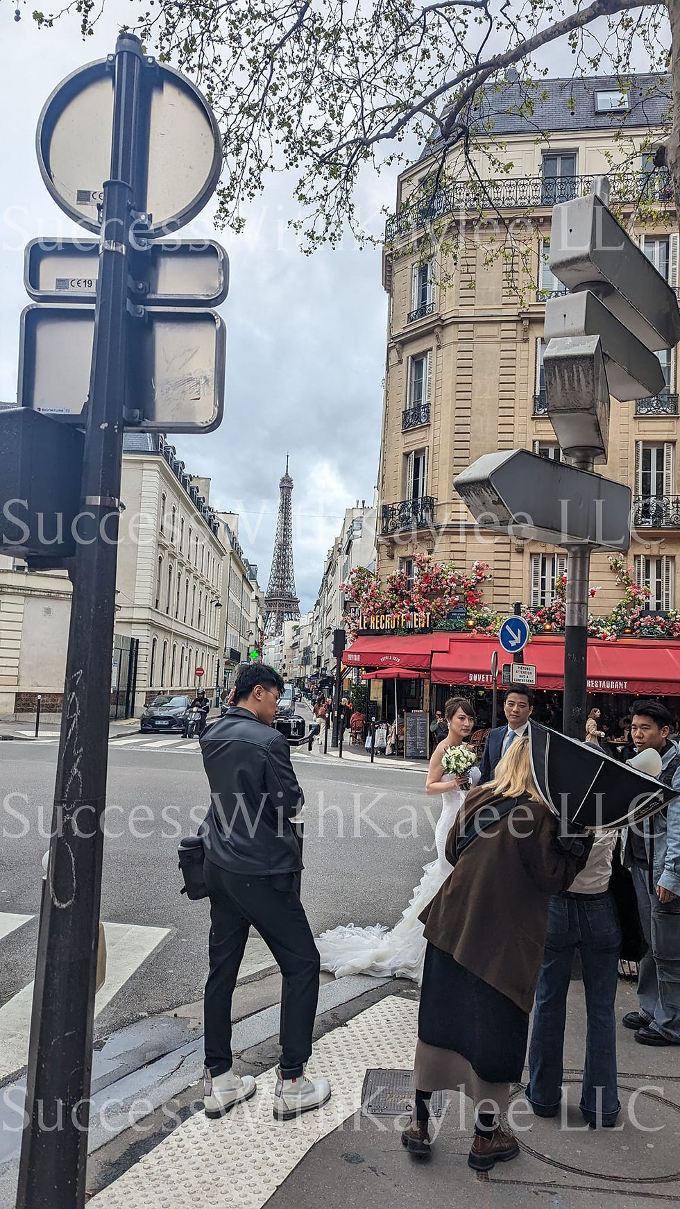 getting married in paris