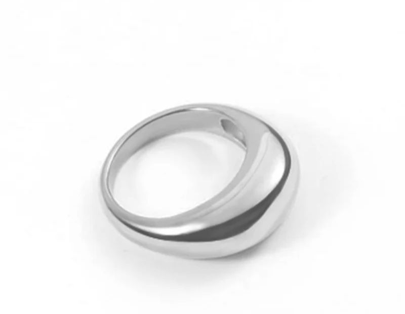 Thumbnail: Arc Ring