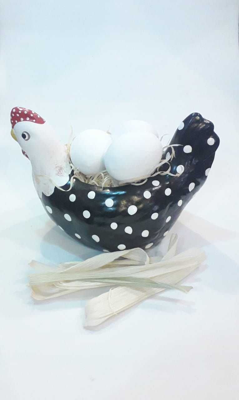 Miniatura: Galinha em Cerâmica com Ovos MÉDIO
