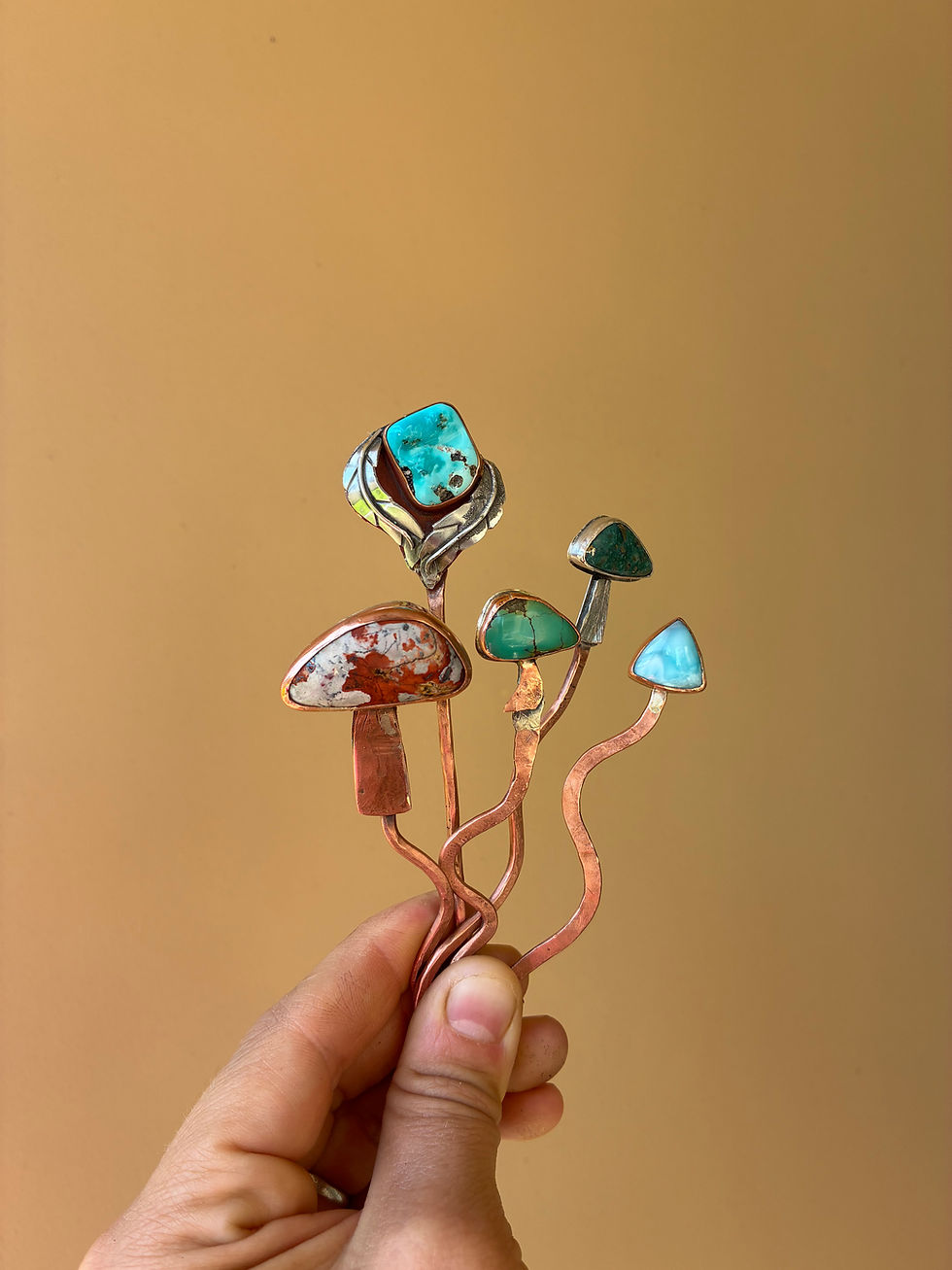 Thumbnail: Plant buddy/hat pin