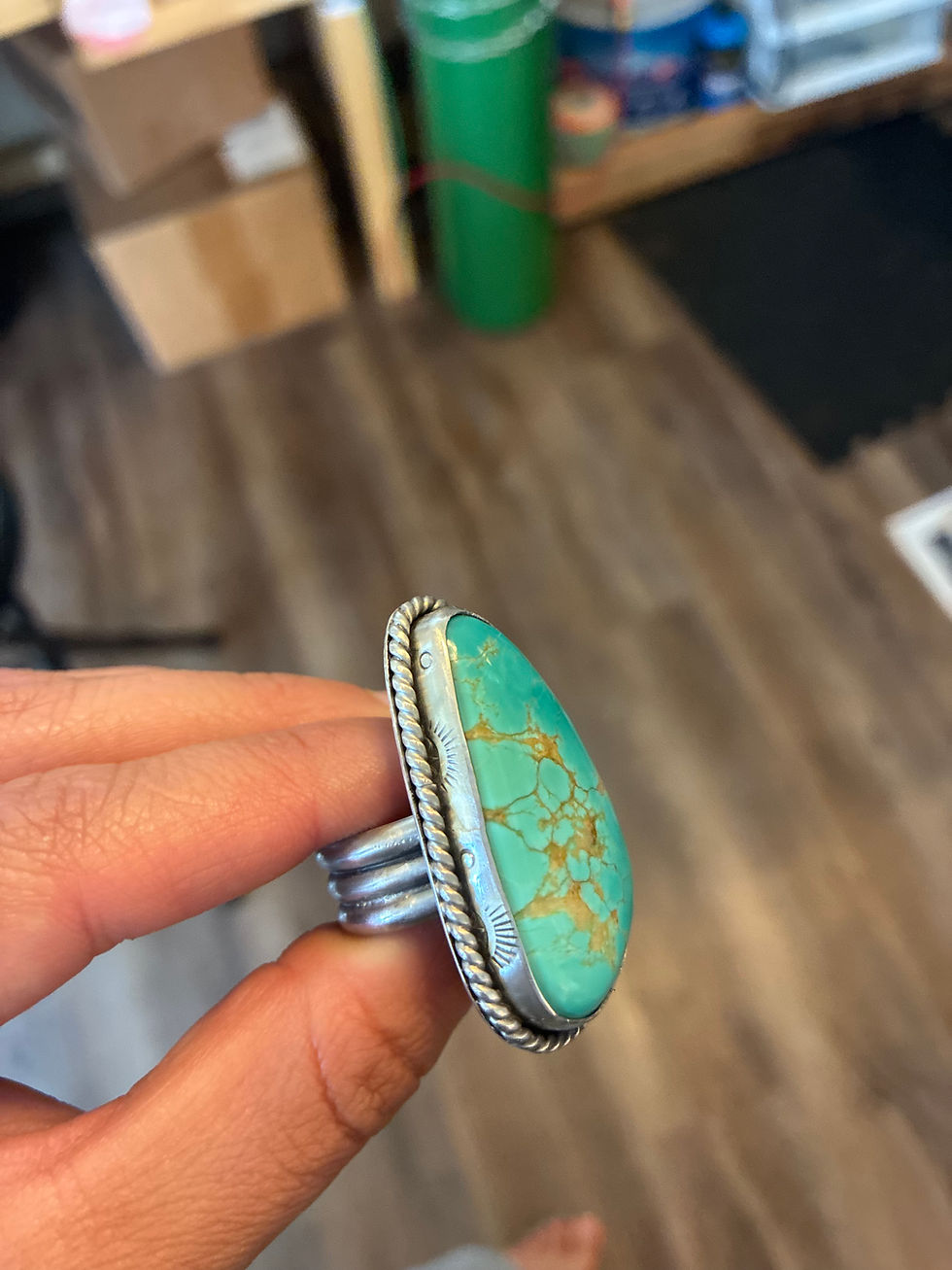 Thumbnail: Kingman ring 