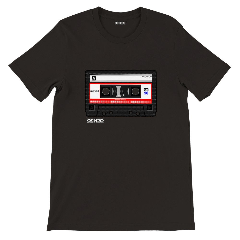 Camiseta Premium DEHCO Unissex Preta (Red K7 Tape)