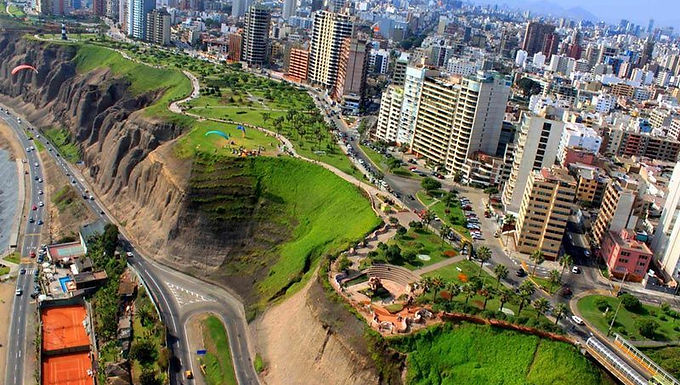 Ranking de Satisfacción Inmobiliaria en Lima: Distritos con Mejores y Peores Resultados
