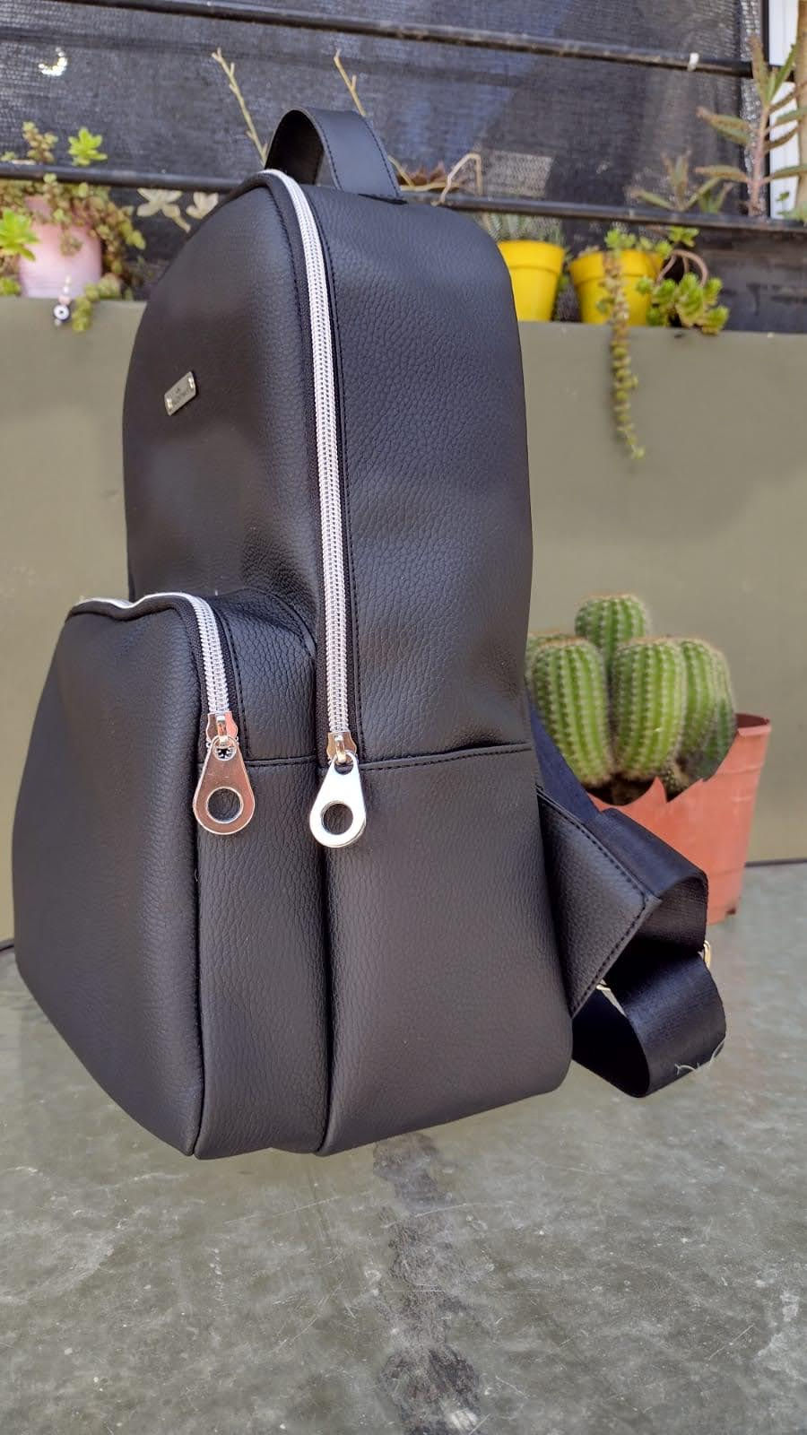 Miniatura: Mochila Grande Cuero 