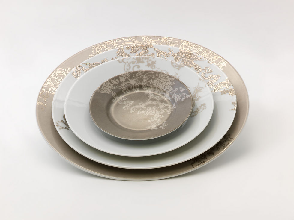 Thumbnail: Royalis Porcelain Set - Gold