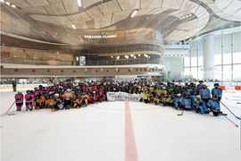 「將軍澳小學冰球計劃」圓滿舉行. 仁愛堂田家炳小學、播道書院膺將軍澳小學校際冰球賽第一、二組冠軍.