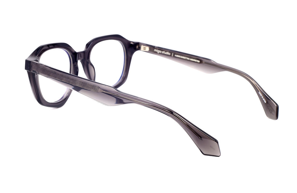 Thumbnail: Miga Studio - Kagami mv227 - optical back view