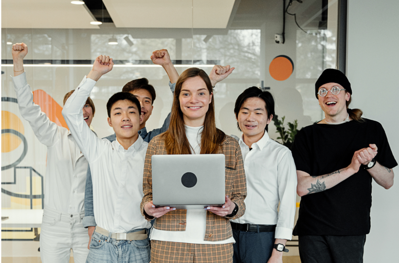 Certificates & Badges — Turning Achievement Into Continuous Learning Motivation with entomo