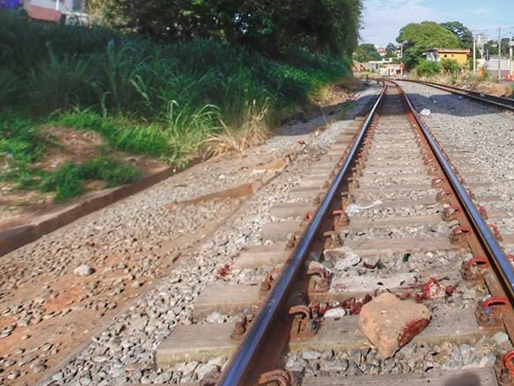 Corpo em estado avançado de decomposição é encontrado na linha de trem em Mariana