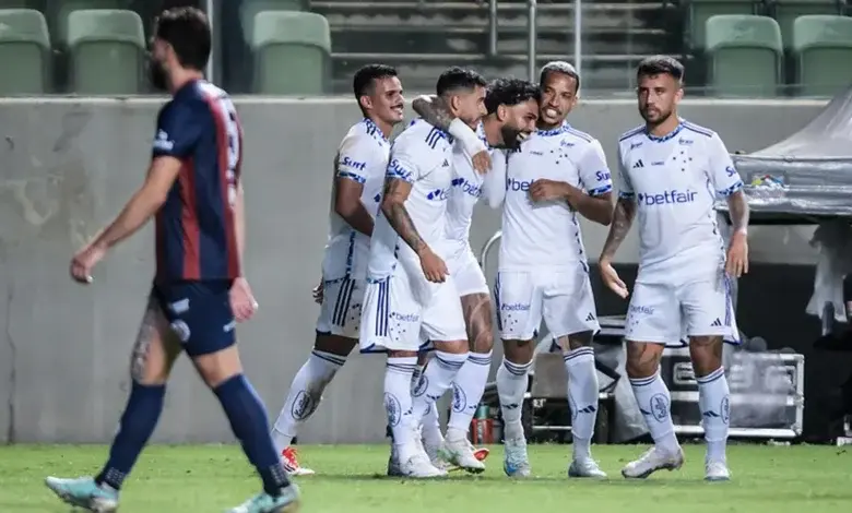 Gabigol brilha com três gols e Cruzeiro vence o Itabirito FC por 4 a 1