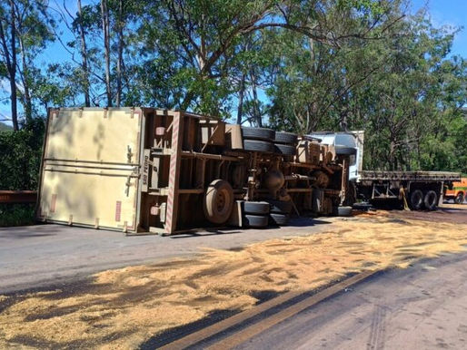 Acidente Grave Entre Caminhões Deixa Três Pessoas Presas nas Ferragens na Serra da Santa, BR-356, em Itabirito