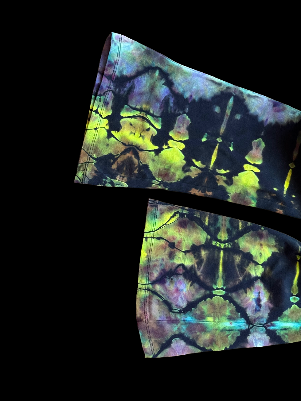 Thumbnail: Electric Snake Skin