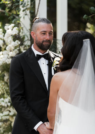 Wedding Photo of Ellyanne and Luke at the Lodge Jamberoo captured by Somethings Wild wedding photography and videography of Jervis Bay