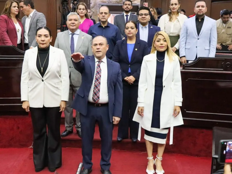 Toma protesta Marco Antonio Bravo como Auditor Superior de Michoacán