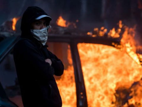 Mueren cuatro personas durante protestas nocturnas en Venezuela