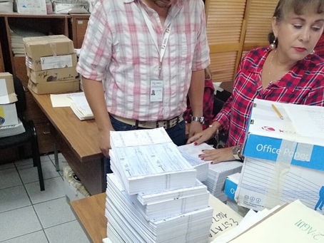 Paga Gobierno de Michoacán quincena y dos bonos al magisterio del Estado