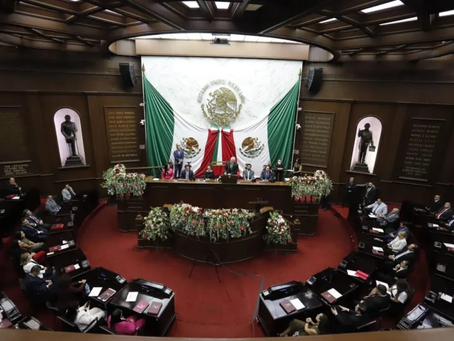 Recibe 76 Legislatura el 4to. Informe del Estado que guarda la Administración Pública Estatal