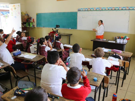 SEE fortalece escuelas del oriente; envía 31 docentes a Zitácuaro