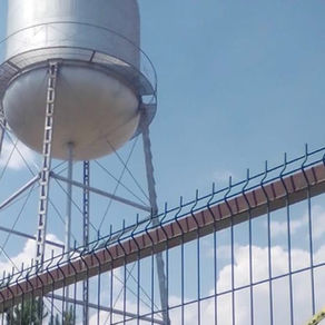 Hombre se suicida aventándose de un tanque de agua en Altozano