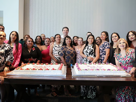 Reconoce Alfonso Martínez a madres trabajadoras del Ayuntamiento como núcleo familiar