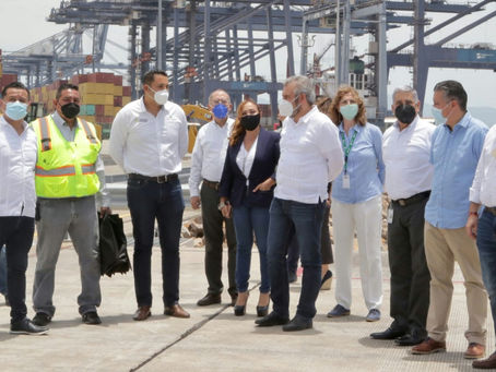 Vamos a consolidar a Lázaro Cárdenas como puerto estratégico para el T-MEC: Bedolla