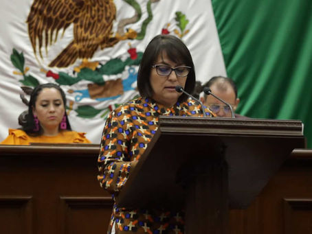 Diputada Lariza Pérez presenta iniciativa para evitar la deserción escolar