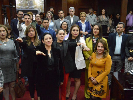 Rinde protesta Concejo Municipal de Penjamillo ante el Pleno de la 75 Legislatura