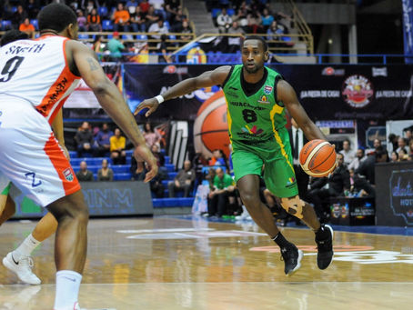 Aguacateros se lleva un triunfo ante Soles