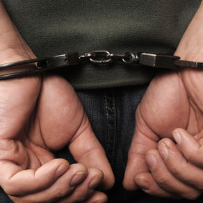 Detienen a Juvenal “N”, presunto responsable en el homicidio de dos policías municipales de Zitácuaro