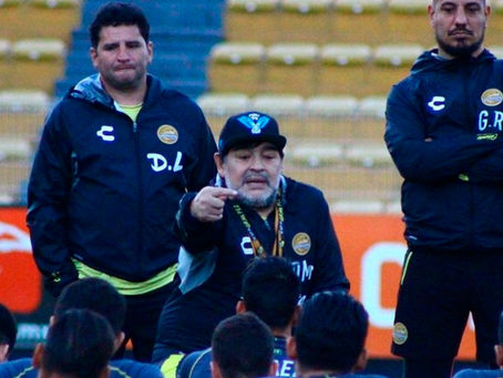 Por malas decisiones arbitrales, Maradona dejará Dorados